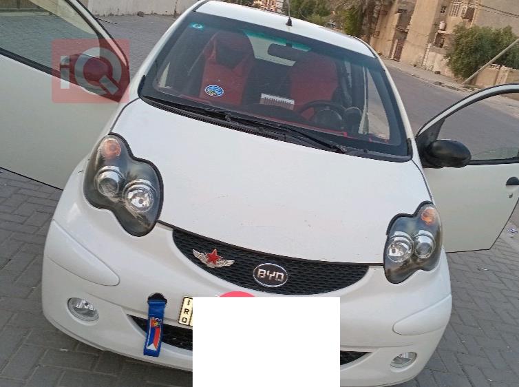 BYD F0